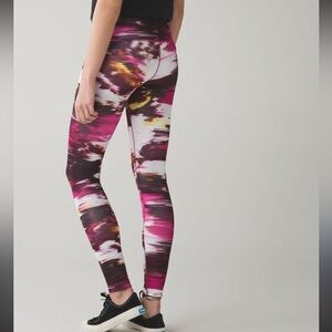 Lululemon Wunder Under Pant III Full-On Luxtreme Pigment Wind Berry Rumble 8 U2